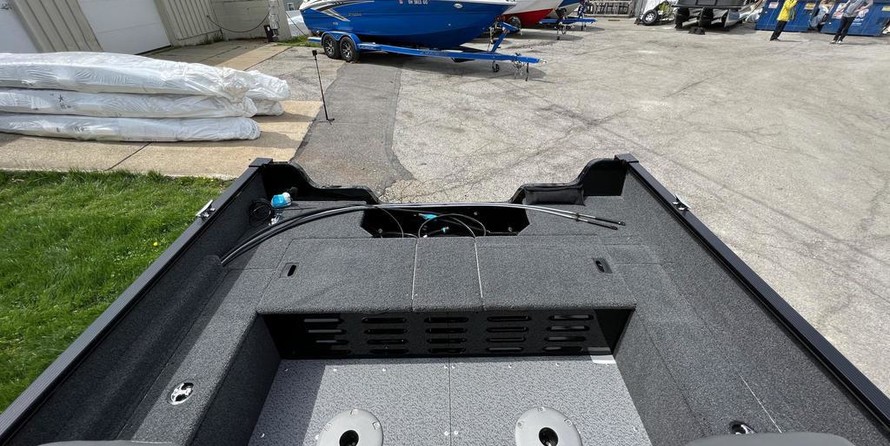 Lund Boats 1650 Rebel XS SS