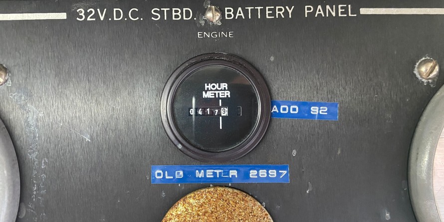 Hatteras 77 Convertible