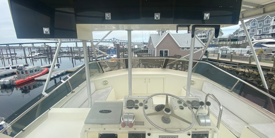 Hatteras 77 Convertible