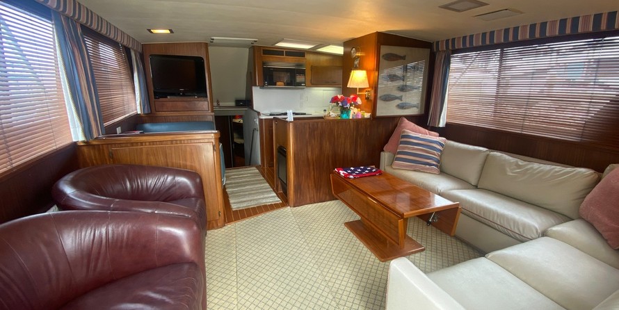 Hatteras 77 Convertible