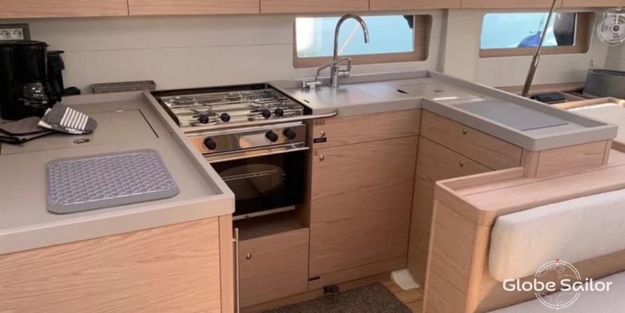 Beneteau Oceanis 51.1