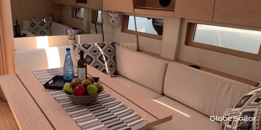 Beneteau Oceanis 51.1