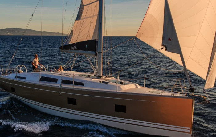 Hanse 418
