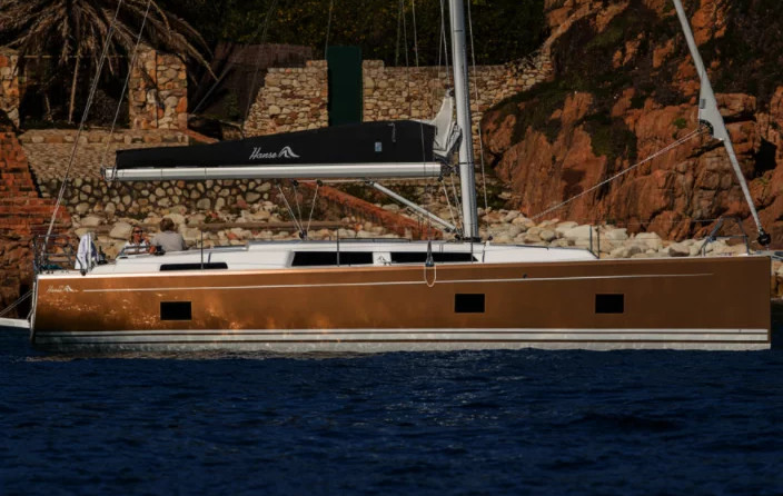 Hanse 418