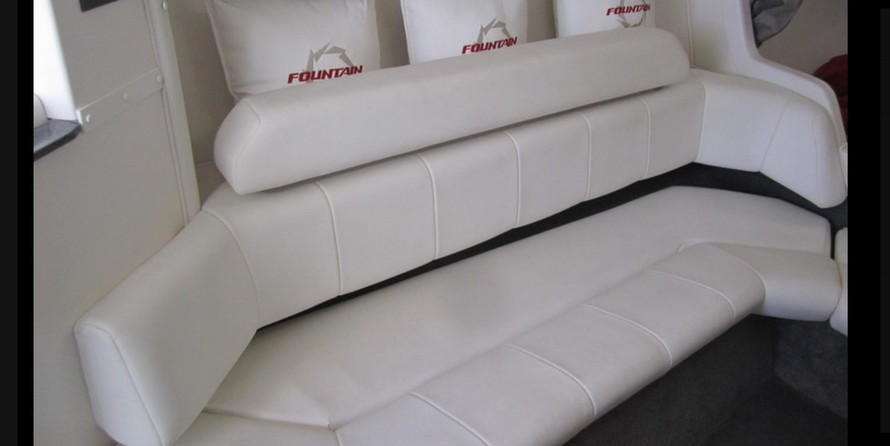 Fountain fountain 47 lightning