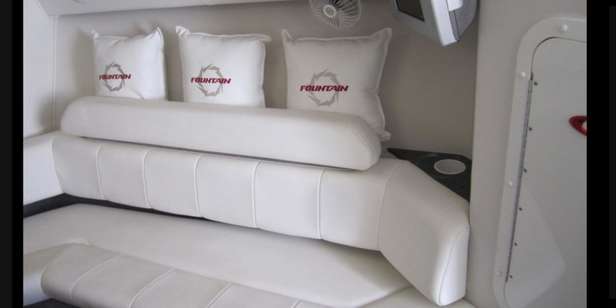 Fountain fountain 47 lightning