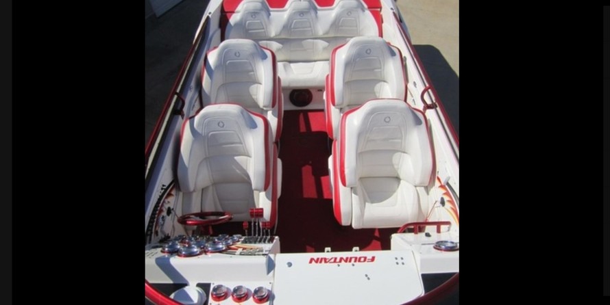 Fountain fountain 47 lightning