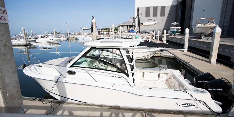 Boston Whaler 285 Conquest