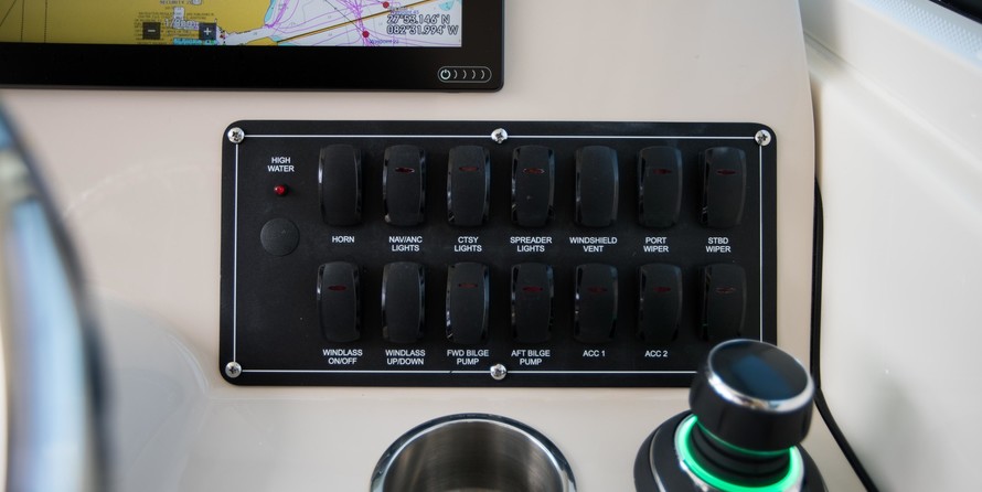 Boston Whaler 285 Conquest