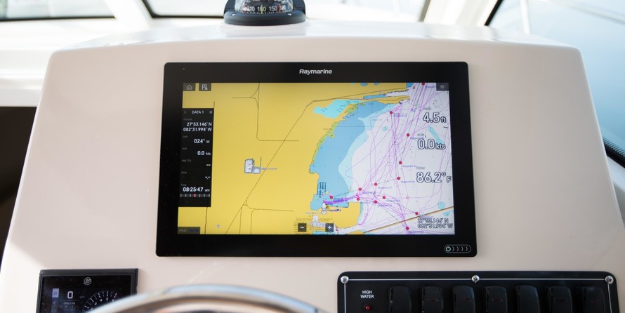 Boston Whaler 285 Conquest