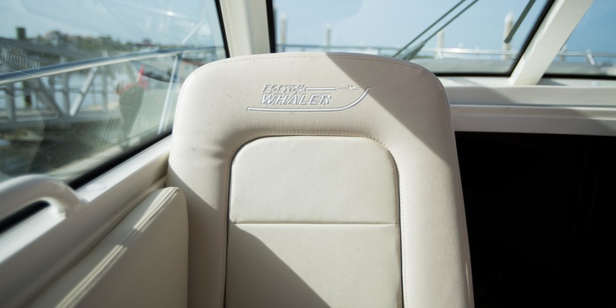 Boston Whaler 285 Conquest