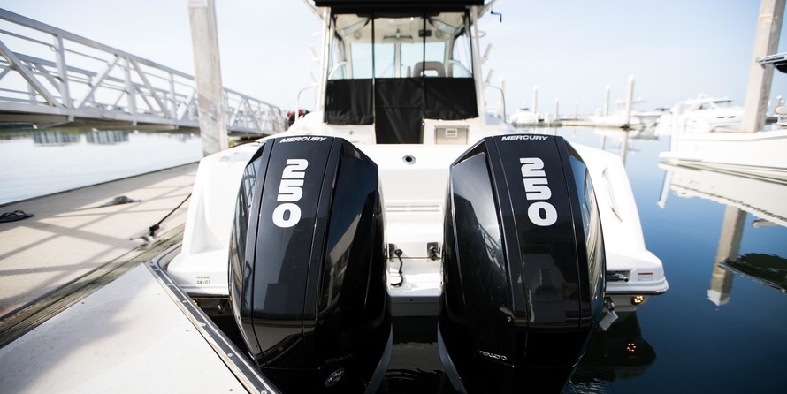 Boston Whaler 285 Conquest