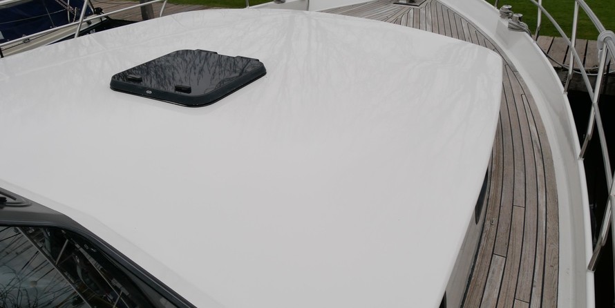 Van der valk challenger royal 42