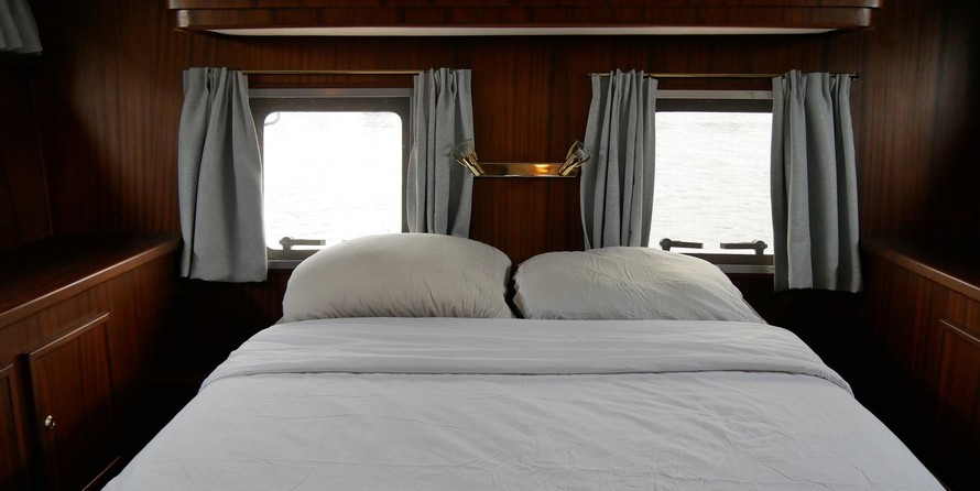 Van der valk challenger royal 42