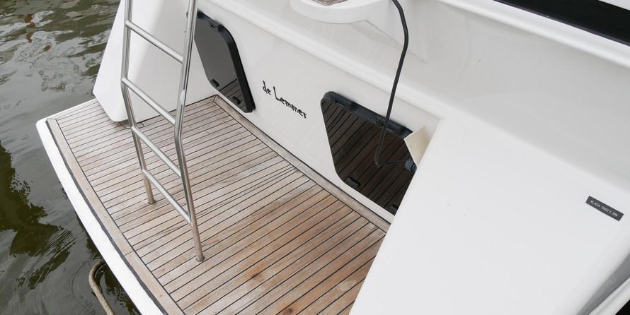 Van der valk challenger royal 42