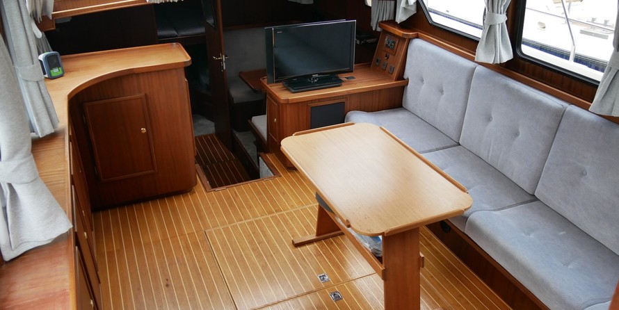 Van der valk challenger royal 42