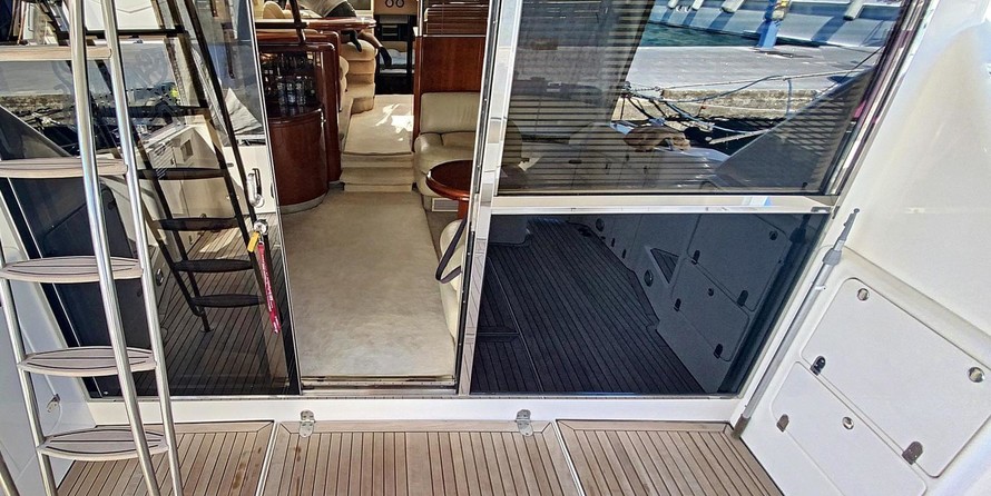 Fairline Squadron 59