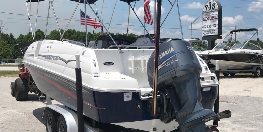 Larson 2400 Escape RT Twin FC