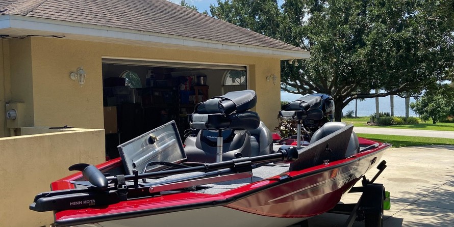 Tracker Pro Team 175 TXW