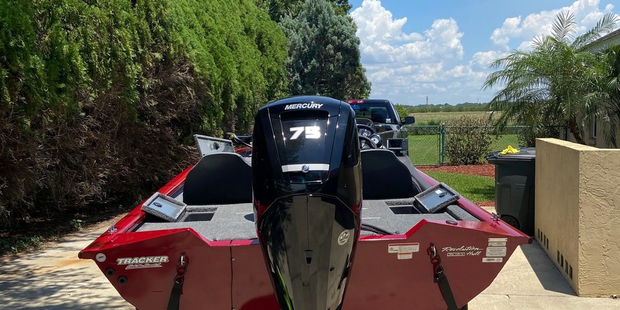 Tracker Pro Team 175 TXW