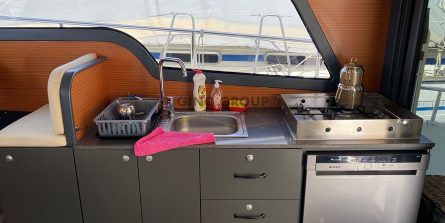 Portofino marine 11 sport fish