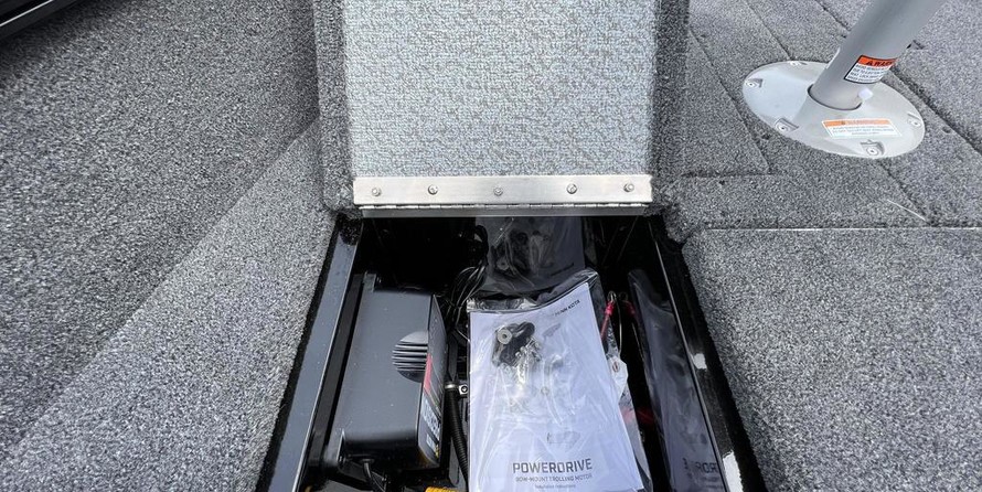 Lund Boats 1650 Rebel XS SS