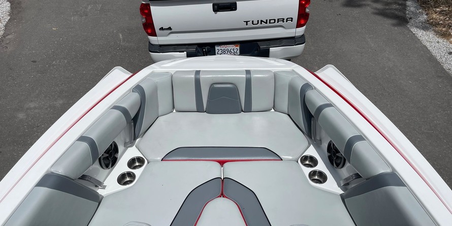 Malibu Wakesetter 21 MLX