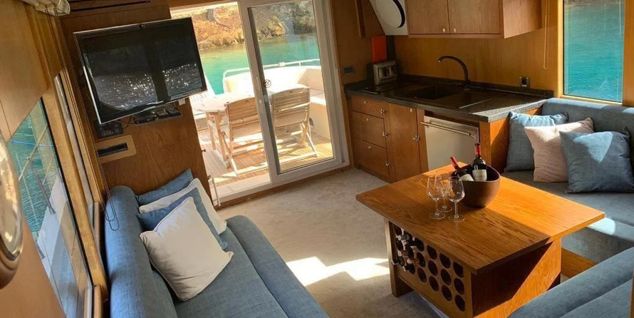 SES Yachts custom trawler yacht 94