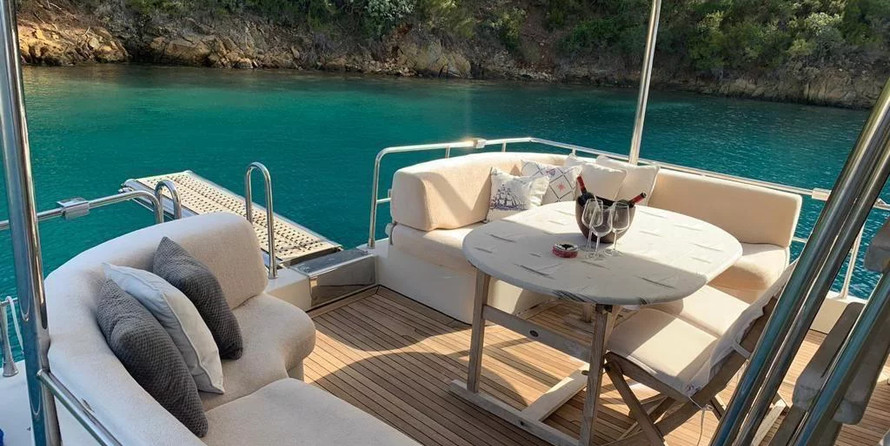 SES Yachts custom trawler yacht 94