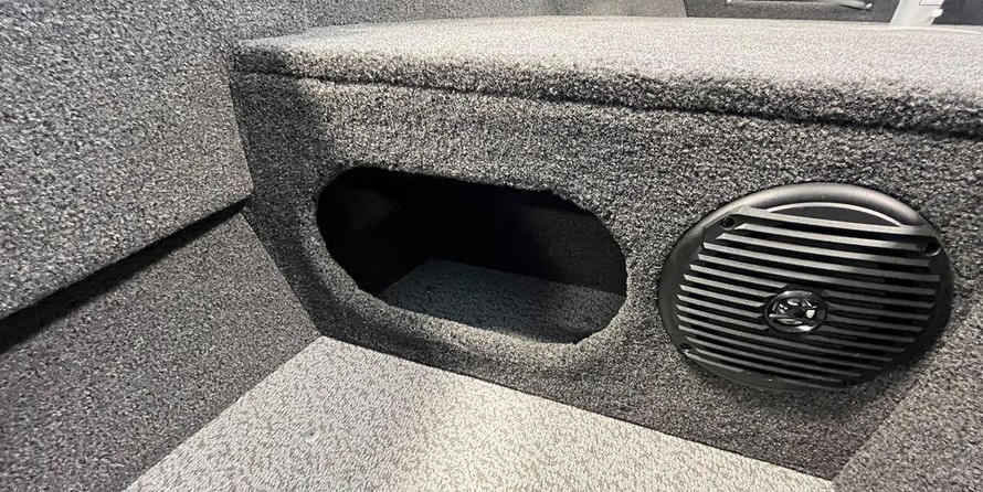 Lund Boats 1675 Impact SS