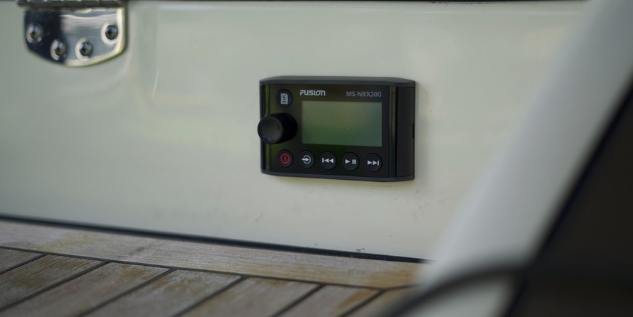 Chris-Craft Launch 27