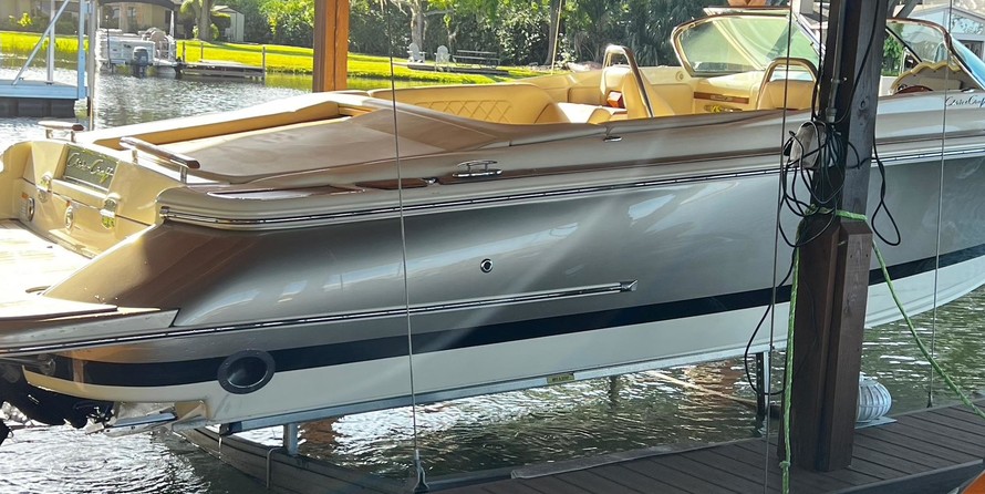 Chris-Craft Launch 27