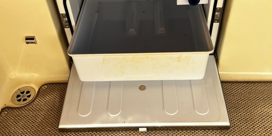 Chris-Craft Launch 27