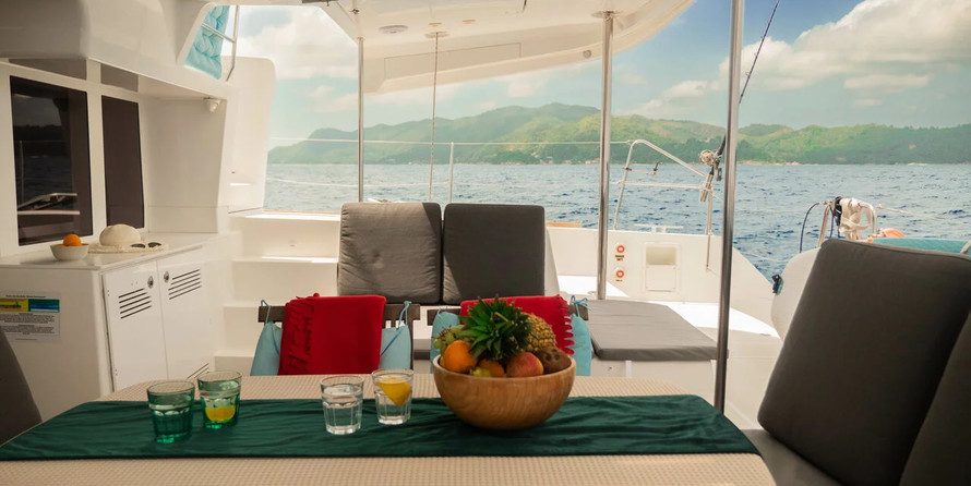 Lagoon 450 - 4 + 2 cab.