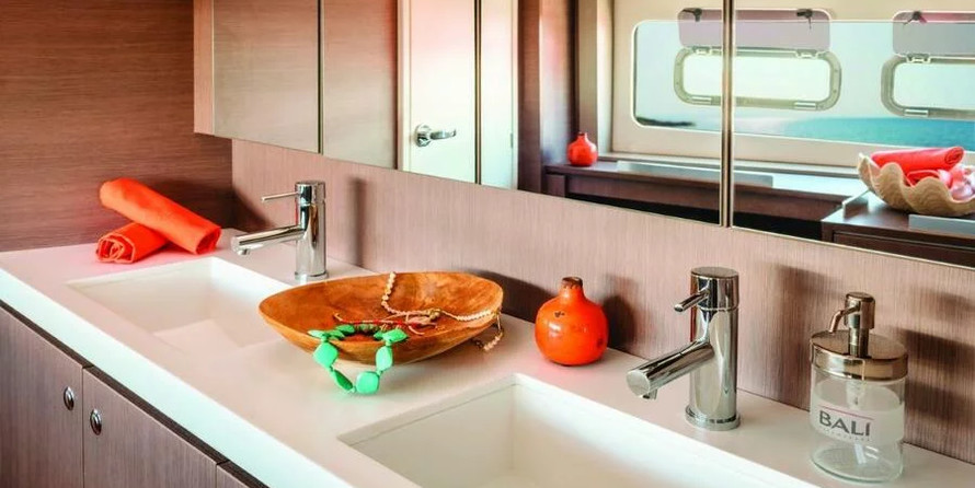 Bali 4.8 - 5 + 1 cab