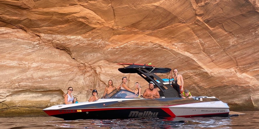 Malibu Wakesetter 22 MXZ