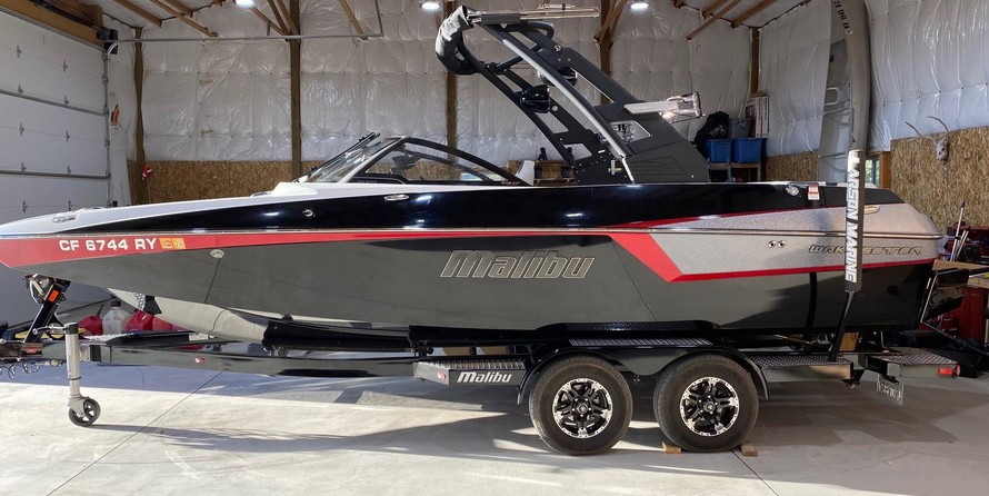 Malibu Wakesetter 22 MXZ