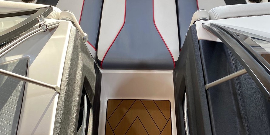 Malibu Wakesetter 22 MXZ