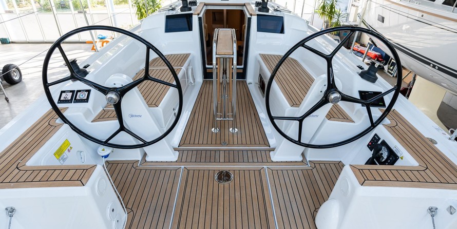 Hanse 315