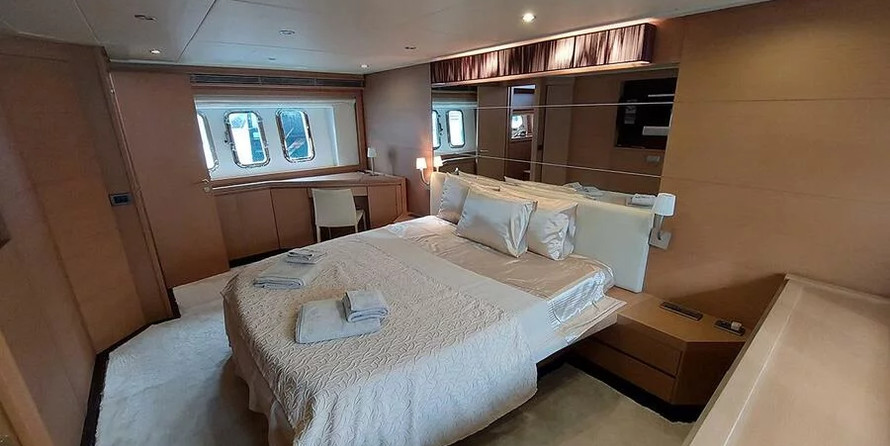 Evo Marine Deauville 760