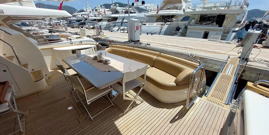 Evo Marine Deauville 760