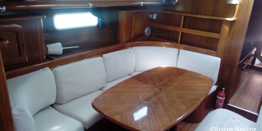 Beneteau 50