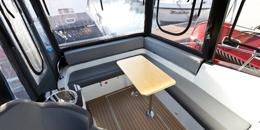 Stillo-YachtsStillo 30