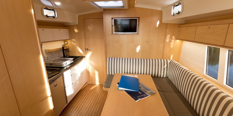 Stillo-YachtsStillo 30