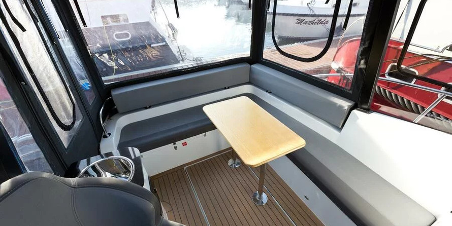 Stillo-YachtsStillo 30