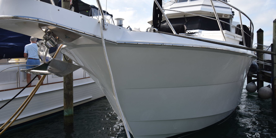 Hatteras GT 54