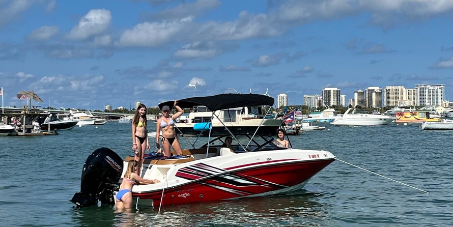 Bayliner VR5 BOWRIDER