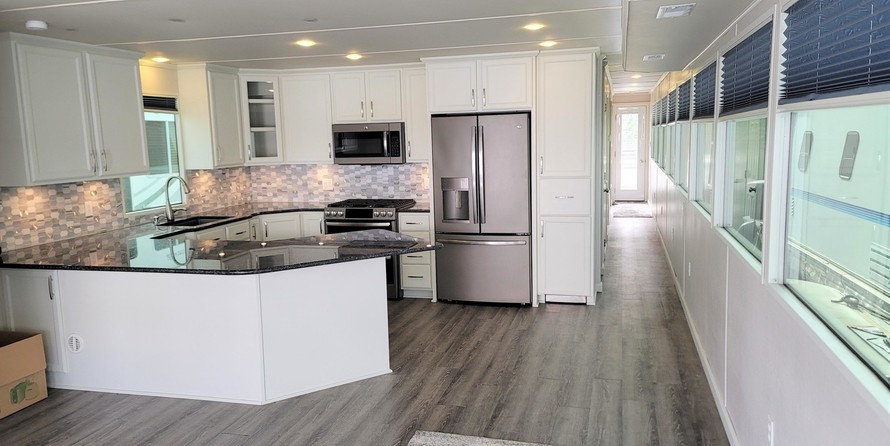 Destination Yachts Q Series