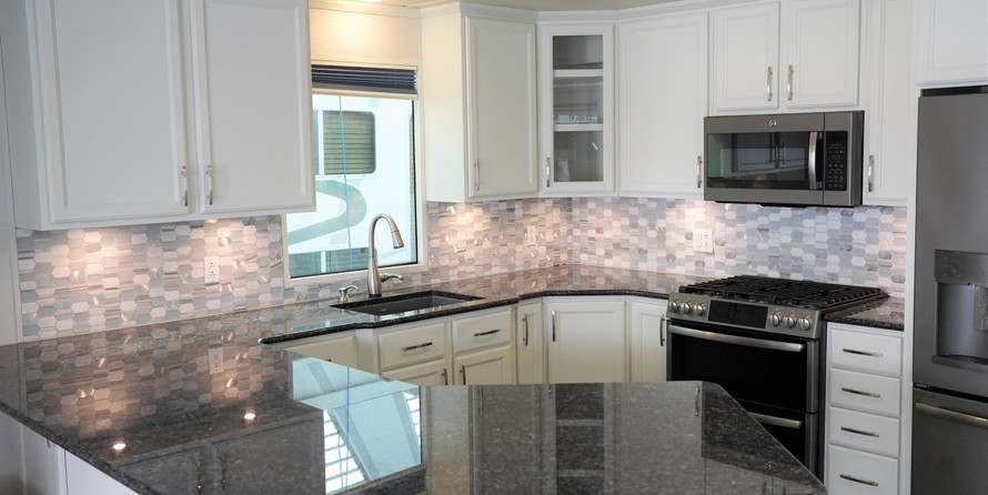 Destination Yachts Q Series