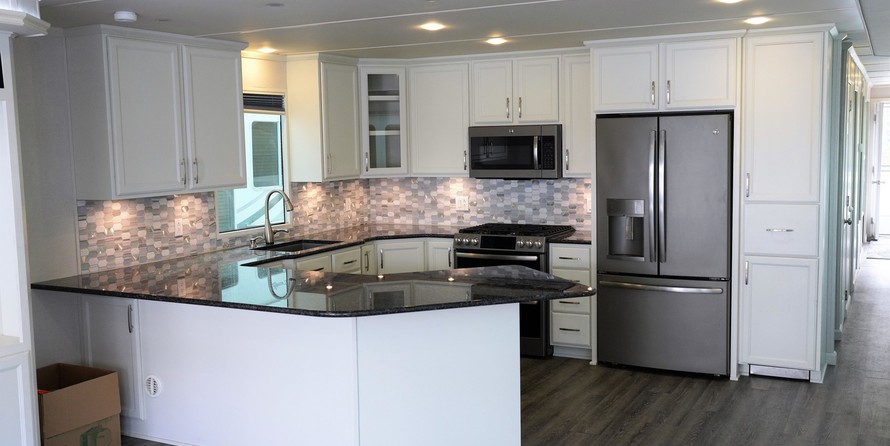 Destination Yachts Q Series